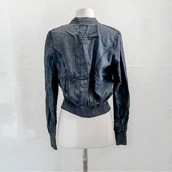 Black jacket - Picture 13 of 16